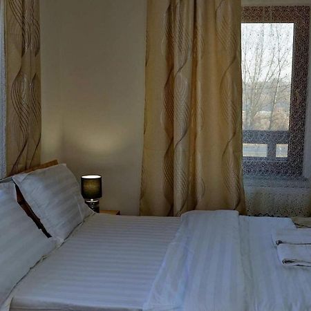 فندق Casa Vadeanu سيغيتو مارماتيي المظهر الخارجي الصورة