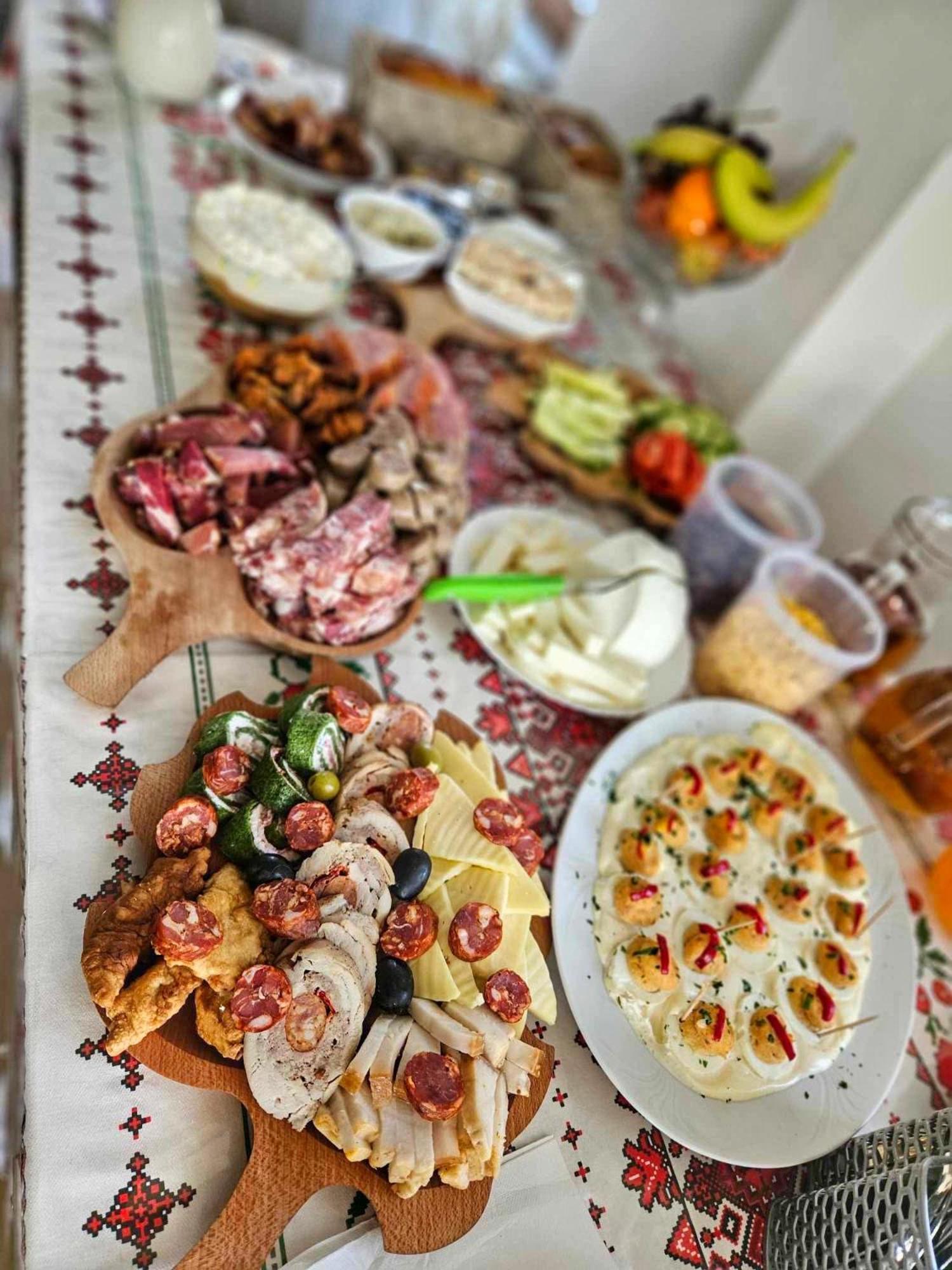 فندق Casa Vadeanu سيغيتو مارماتيي المظهر الخارجي الصورة